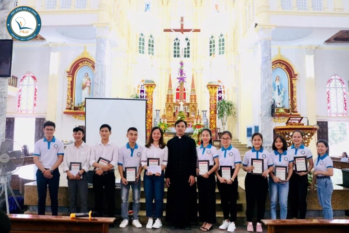 BÁO CÁO TÀI CHÍNH TRAO HỌC BỔNG MẸ LA VANG 2011 NĂM HỌC 2017 – 2018