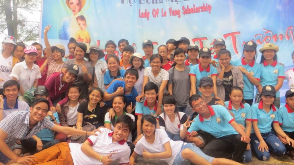 Hành trang tới trường lần thứ I tại Giáo Xứ Thu Chỉ