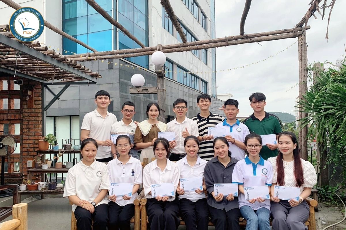 BÁO CÁO TÀI CHÍNH TRAO HỌC BỔNG MẸ LA VANG 2011 NĂM HỌC 2023-2024
