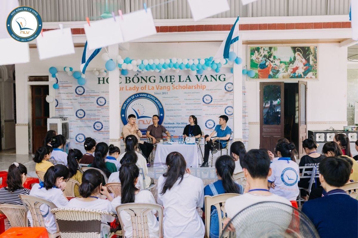 Hội Ngộ Lần IV