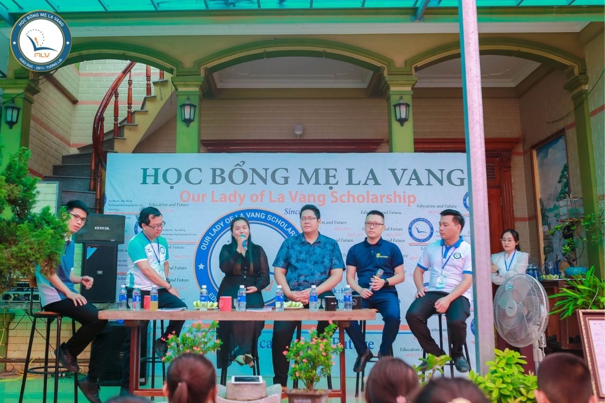 Hội Ngộ Lần V